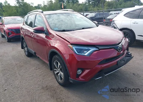 2018 Toyota Rav4 Xle z USA, uszkodzony, nr VIN 2T3RFREV6JW833149